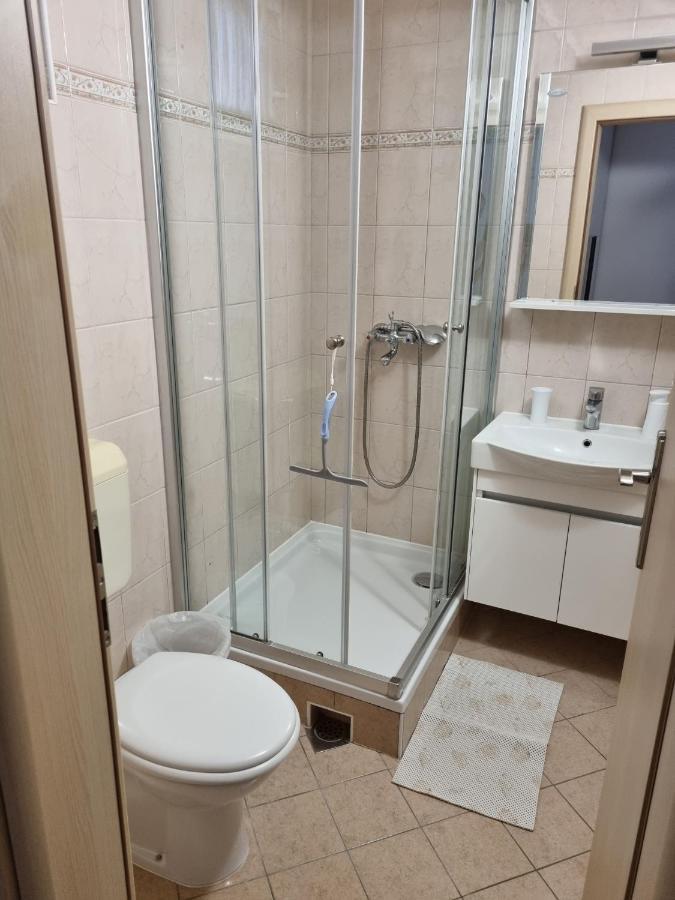 ברלה Guesthouse Dominovic מראה חיצוני תמונה