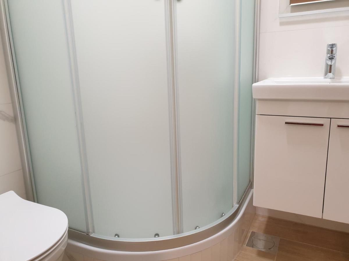 ברלה Guesthouse Dominovic מראה חיצוני תמונה