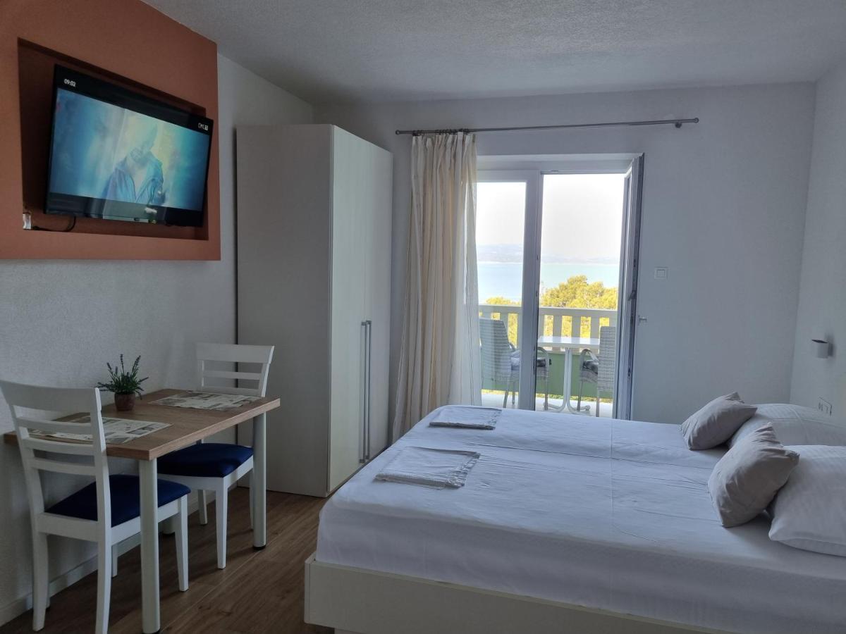 ברלה Guesthouse Dominovic מראה חיצוני תמונה