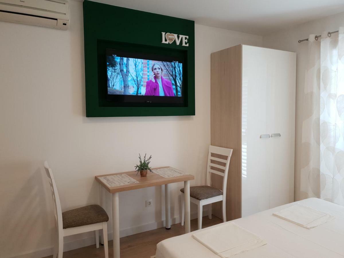 ברלה Guesthouse Dominovic מראה חיצוני תמונה